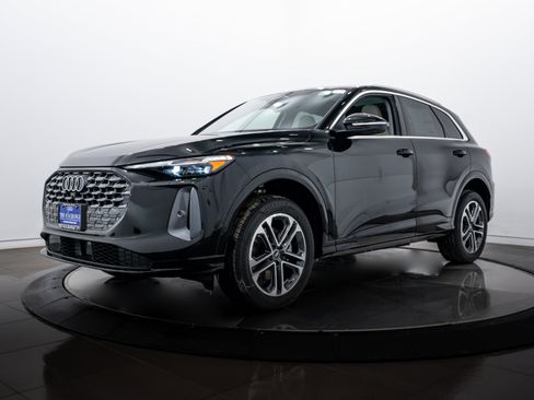 New 2025 Audi Q5 Premium Plus image 6