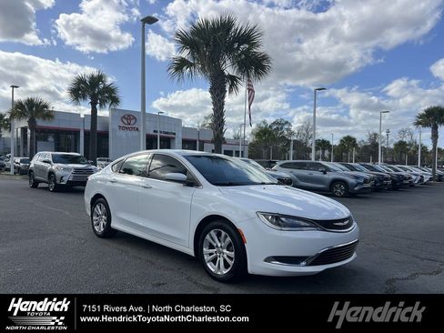 Used 2016 Chrysler 200 Limited w/ Anniversary Edition image 1