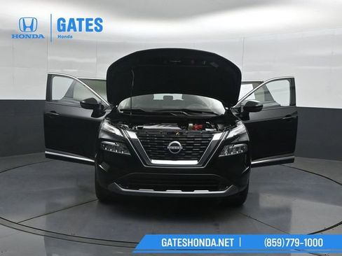 Used 2023 Nissan Rogue SL AWD/4WD image 57