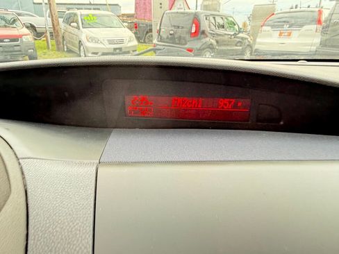 Used 2010 MAZDA MAZDA3 i Touring image 12