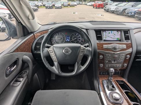 Used 2018 Nissan Armada SV w/ Driver Package AWD/4WD image 18