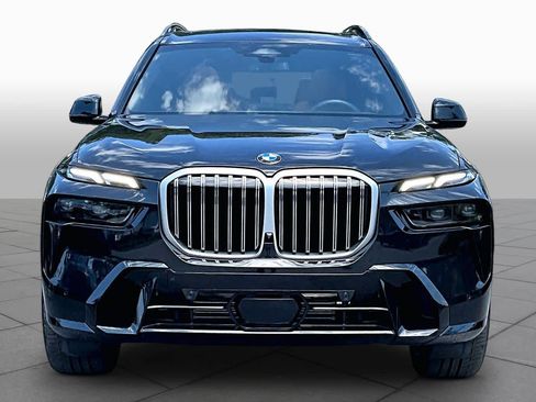 Certified 2026 BMW X7 xDrive40i w/ M Sport Package AWD/4WD image 4