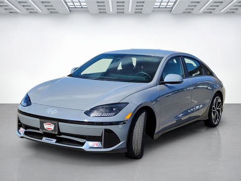 Certified 2024 Hyundai Ioniq 6 SEL image 15