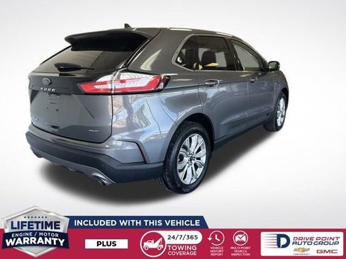 Used 2024 Ford Edge Titanium image 3