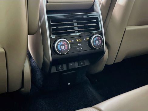 New 2027 Land Rover Range Rover SE AWD/4WD image 23