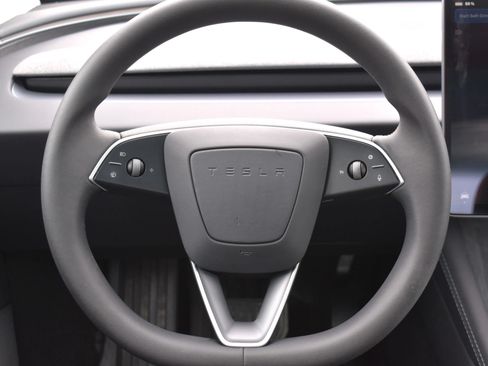 Used 2026 Tesla Model 3 RWD image 15