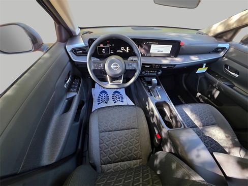 New 2026 Nissan Kicks SV image 14