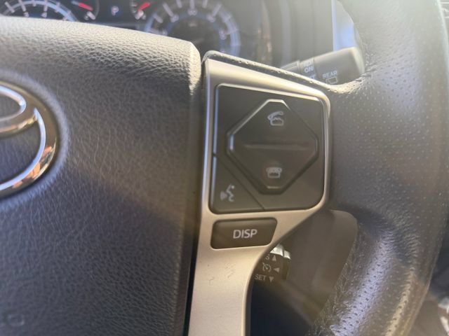Used 2015 Toyota 4Runner Limited AWD/4WD image 19