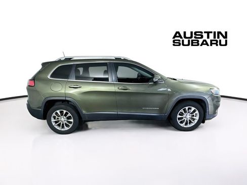 Used 2019 Jeep Cherokee Latitude Plus FWD image 8