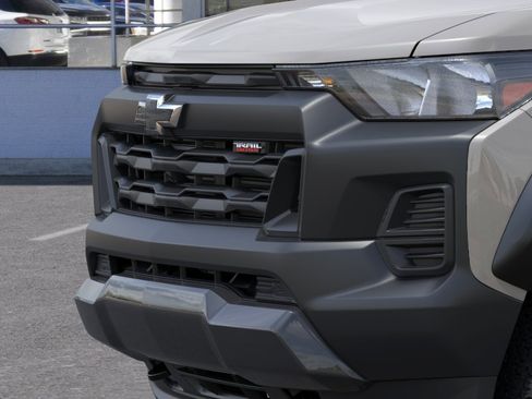 New 2026 Chevrolet Colorado Trail Boss AWD/4WD image 39