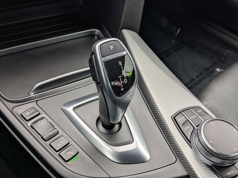 Used 2019 BMW 440i xDrive Convertible w/ M Sport Package image 16