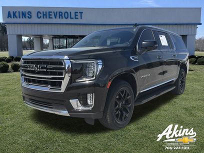 Used 2022 GMC Yukon XL SLT w/ SLT Premium Package