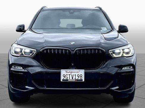 Used 2019 BMW X5 xDrive50i w/ M Sport Package image 3