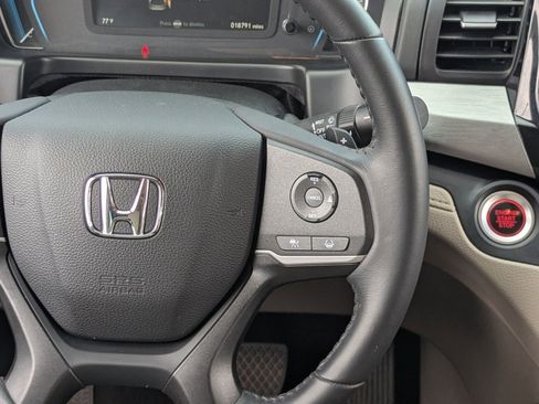 Used 2024 Honda Odyssey EX-L image 21