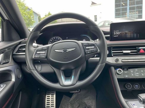 Used 2024 Genesis G70 3.3T Advanced image 16