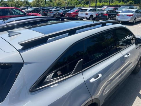 Used 2022 Kia Sorento S w/ Panoramic Sunroof Package AWD/4WD image 9