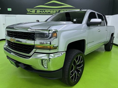 Used 2016 Chevrolet Silverado 1500 LT w/ LT Convenience Package AWD/4WD image 5