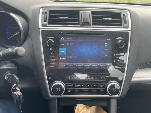 Used 2019 Subaru Legacy 2.5i Premium AWD/4WD image 20