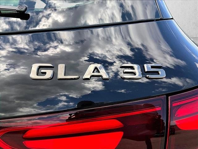 New 2026 Mercedes-Benz GLA 35 AMG 4MATIC image 28