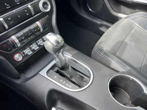 Used 2019 Ford Mustang GT Premium RWD image 22