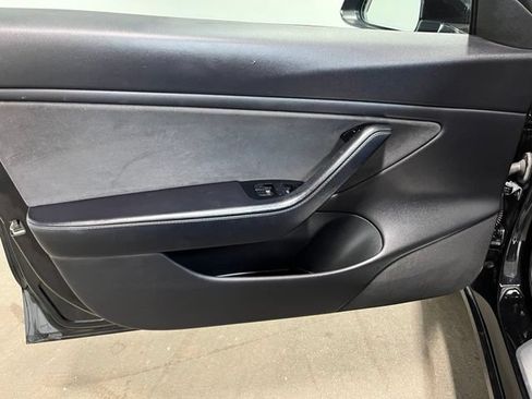 Used 2019 Tesla Model 3 Standard Range Plus RWD image 20