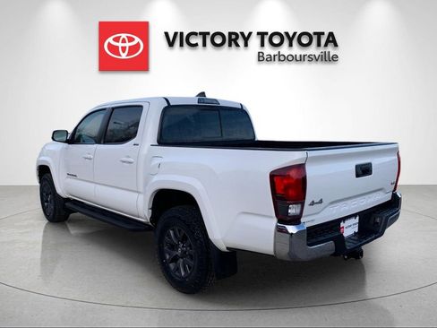 Used 2021 Toyota Tacoma TRD Off-Road image 3