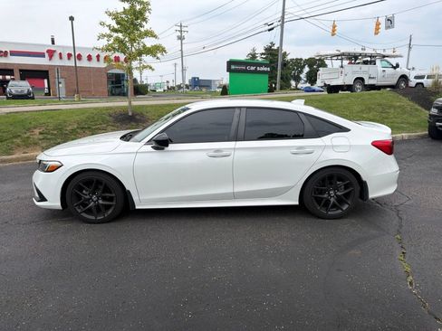 Used 2024 Honda Civic Sport image 12
