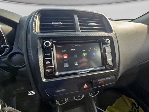 Used 2018 Mitsubishi Outlander Sport LE AWD/4WD image 23