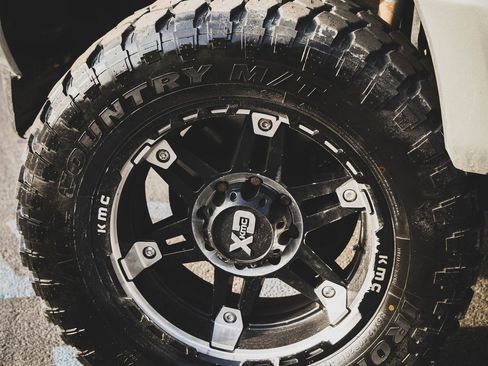 Used 2019 Ford F250 Lariat w/ Lariat Ultimate Package image 18