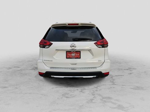 Used 2019 Nissan Rogue SL w/ Premium Package image 7