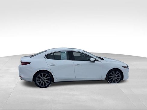 Used 2019 MAZDA MAZDA3 Sedan w/ Premium Package image 11