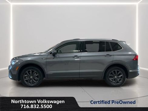 Certified 2024 Volkswagen Tiguan SE AWD/4WD image 2