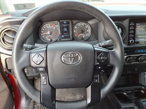 Used 2022 Toyota Tacoma SR image 14
