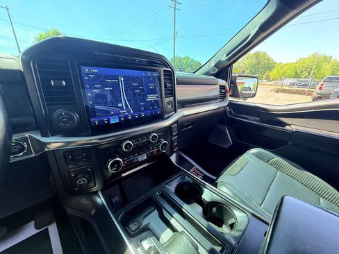 Used 2022 Ford F150 Raptor w/ Equipment Group 801A High AWD/4WD image 32