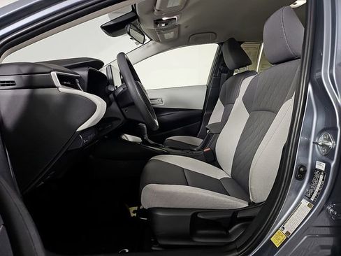 Used 2024 Toyota Corolla LE w/ LE Convenience Package image 13