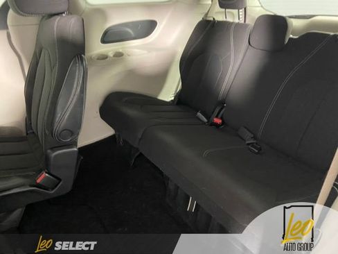Used 2023 Chrysler Voyager LX FWD image 20