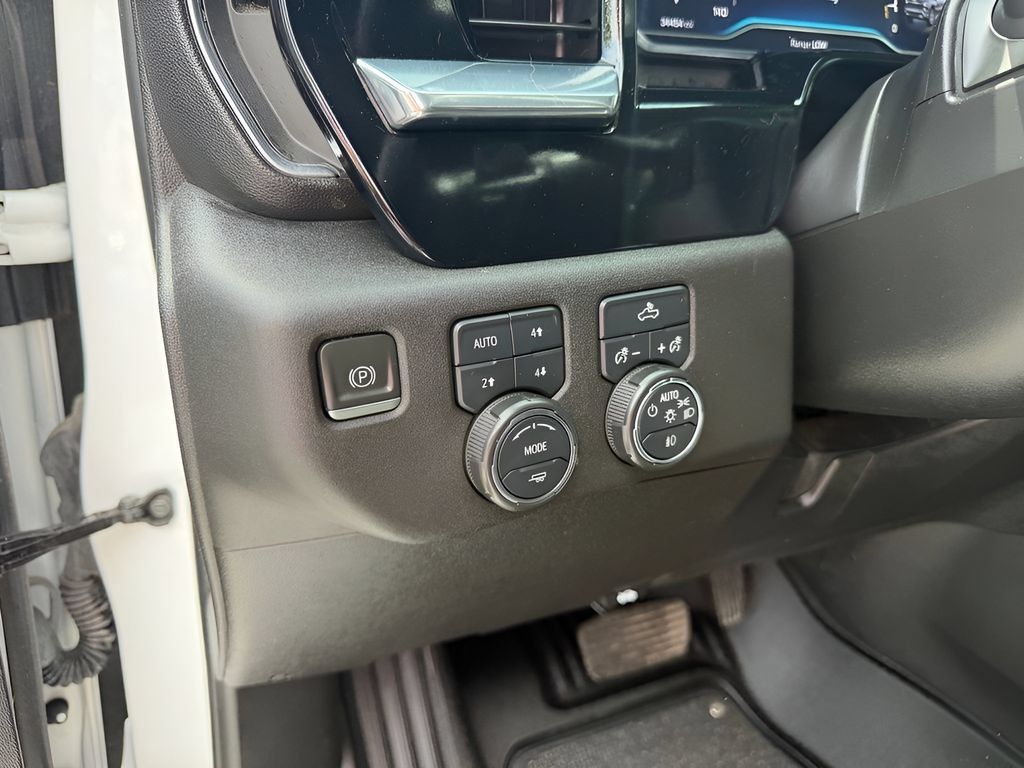 Used 2024 Chevrolet Silverado 1500 RST w/ True North Edition Plus AWD/4WD image 15
