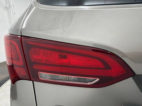 Used 2017 Hyundai Santa Fe Sport FWD image 8