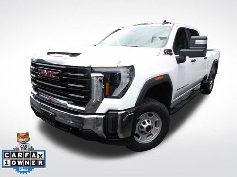 Used 2024 GMC Sierra 2500 Pro AWD/4WD image 4
