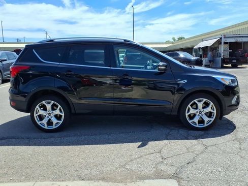 Used 2019 Ford Escape Titanium AWD/4WD image 6