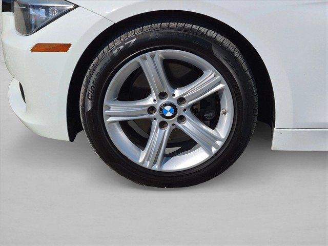 Used 2013 BMW 328i Sedan RWD image 20