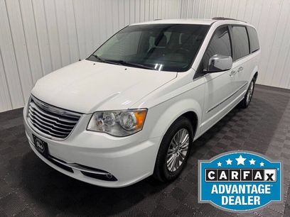 Used 2015 Chrysler Town & Country Touring-L w/ Driver Convenience Group