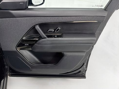 Used 2023 Land Rover Range Rover Sport SE Dynamic AWD/4WD image 24
