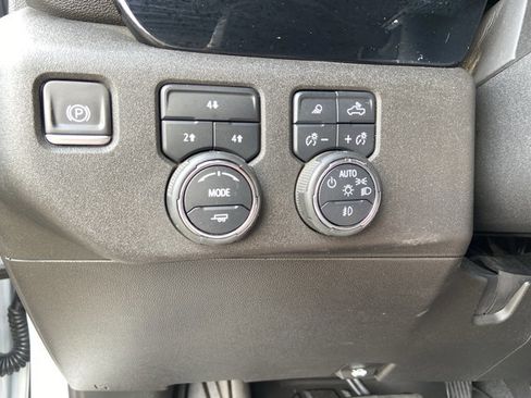 Used 2024 Chevrolet Silverado 2500 LT w/ All Star Edition image 46