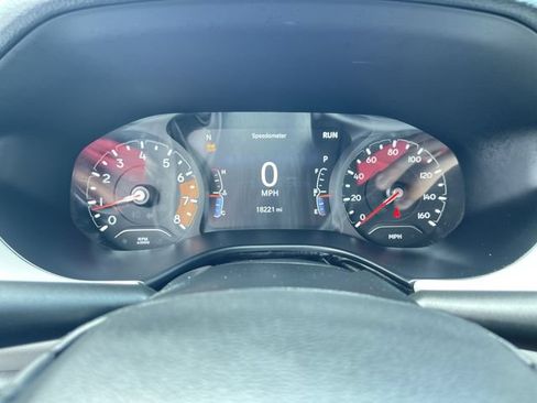 Used 2023 Jeep Compass Limited AWD/4WD image 12