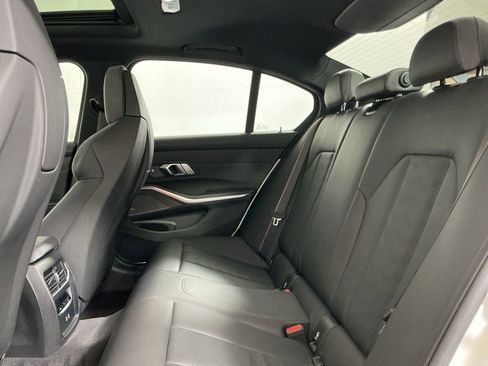 Used 2021 BMW M3 Competition w/ Executive Package image 28