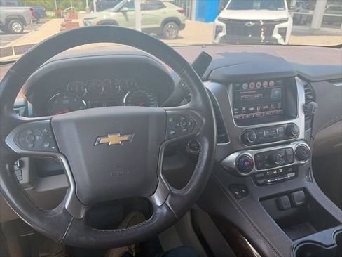 Used 2016 Chevrolet Suburban LT AWD/4WD image 22