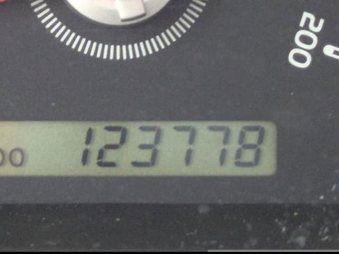 Used 2010 Toyota FJ Cruiser 4WD image 26