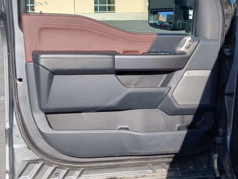 Used 2022 Ford F150 Lariat w/ Max Trailer Tow Package image 14