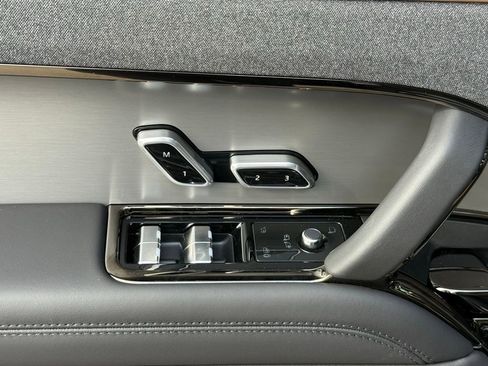 New 2026 Land Rover Range Rover Sport Dynamic SE AWD/4WD image 14